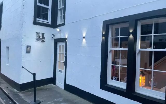 The Royal Hotel