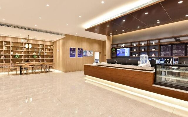 Hanting Youjia Hotel (Beijing Daxing New Media Industrial Base)