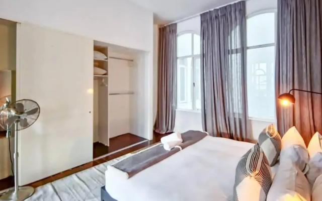 New York Style Apartment with the City Life!