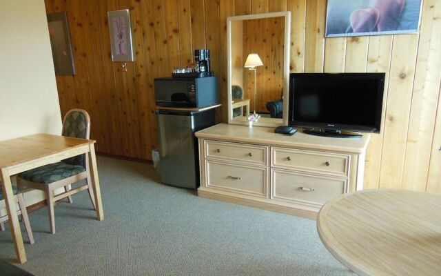 Rocky Mountain Springs Lodge