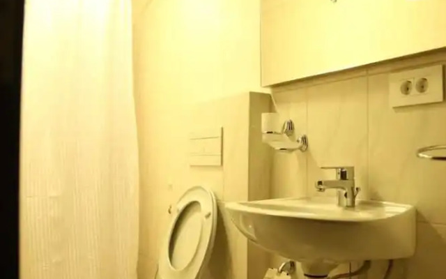 One to One Hotel & Apartments