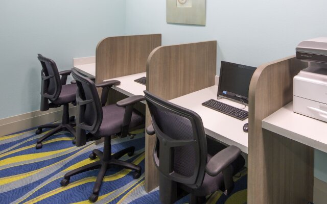 Rolling Skies by VillaDirect