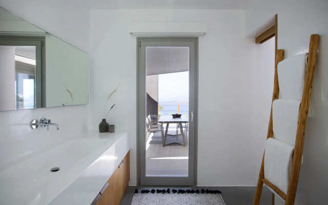 Melidonia Suites