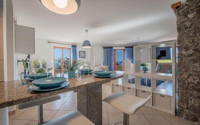 Villa Farfalla 10
