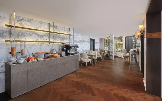 Amaraya by Larisa Nainital