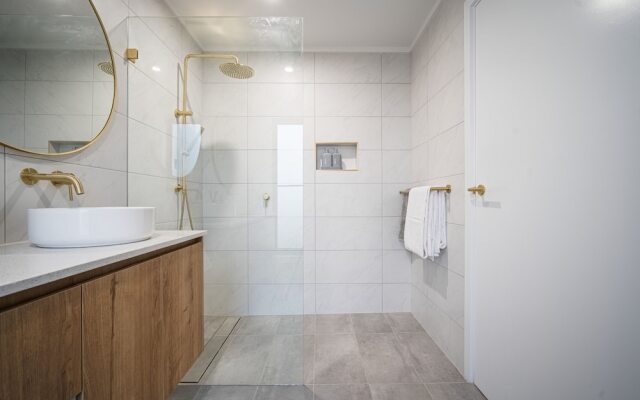 Luxury CBD Townhouse