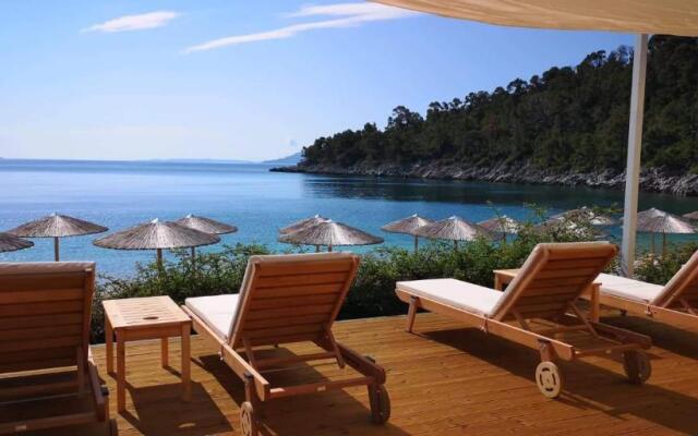 Eleon Suites new