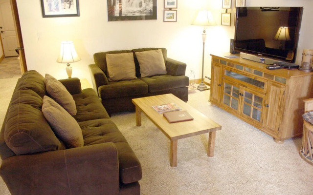 Park Place #C104 By Peak Property Management