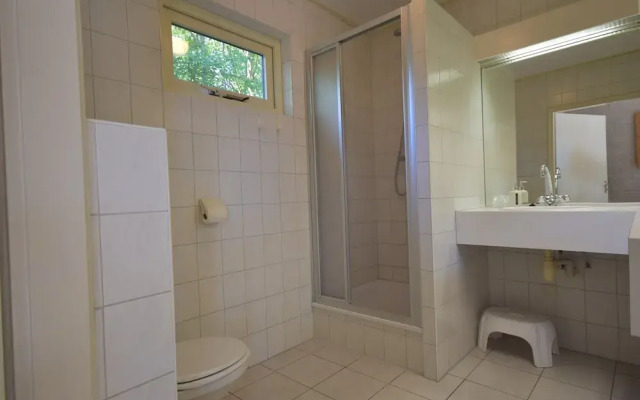 Fireplace Bungalow in Family Park