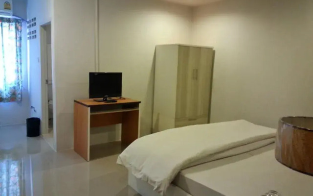 OYO 507 Freesia Guesthouse Suvarnabhumi