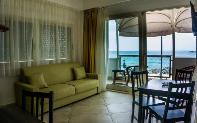 Hotel Tysandros