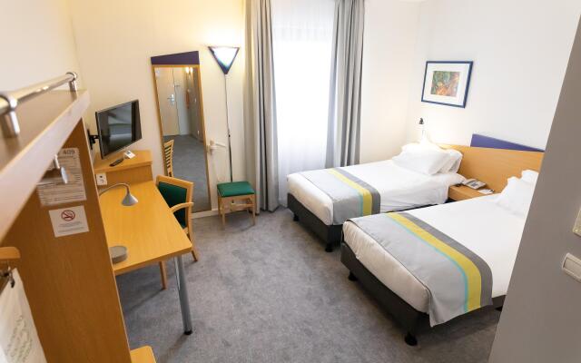 Holiday Inn Express Arras, an IHG Hotel