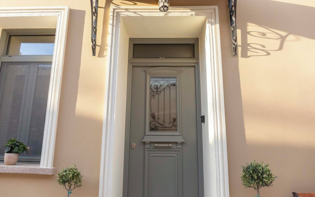 Strofilia Guest House