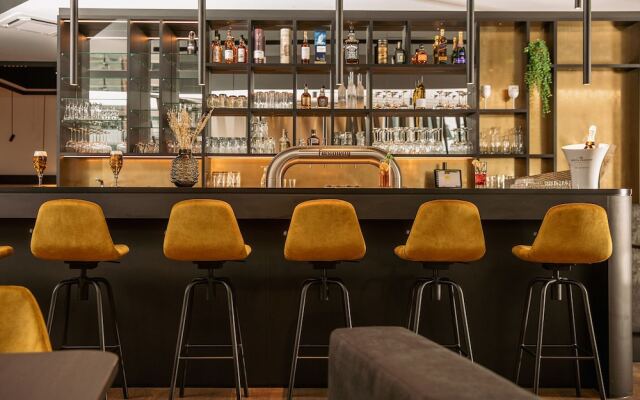 Sombea Hotel & Apartments