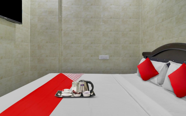 OYO Flagship 70400 Hotel Ashoka Classic