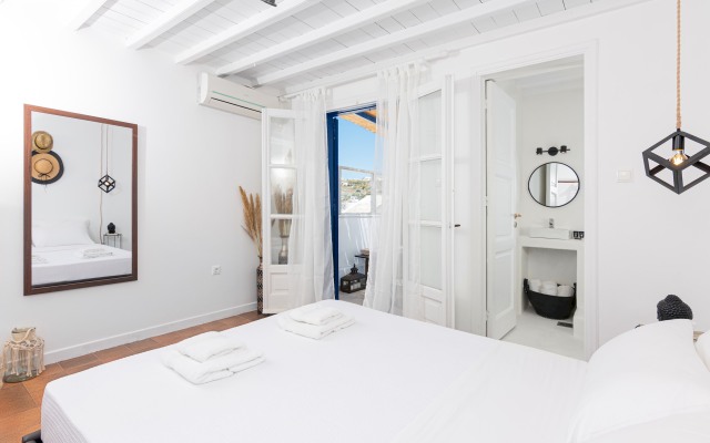 Whitelist Loft in Mykonos Town