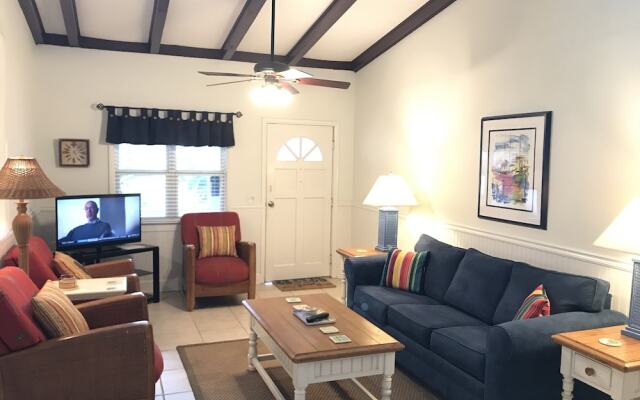 Barnhill B Duplex by Jekyll Realty