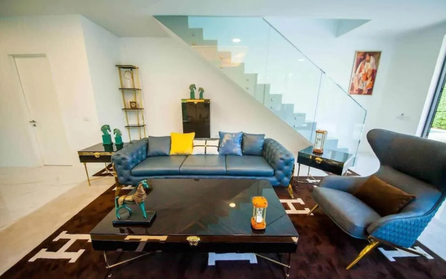 Private Pool Villa in Central Pattaya - Palmc1 & Palmc2