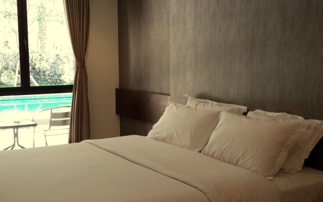 White Rock Lodge – Guest Rooms – Benoa