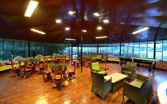 The Tiger Paw Resort