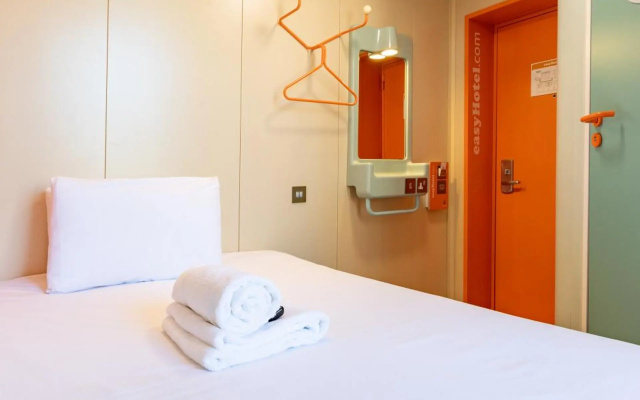 easyHotel Edinburgh