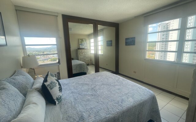 Ocean View 2 Bed 1 Bath 2 Parkings Pool