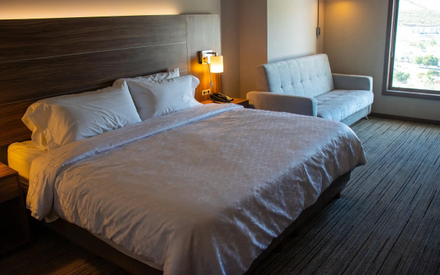 Holiday Inn Express Guaymas