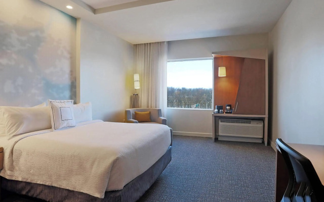Courtyard by Marriott Montreal West Island/Baie D'Urfe