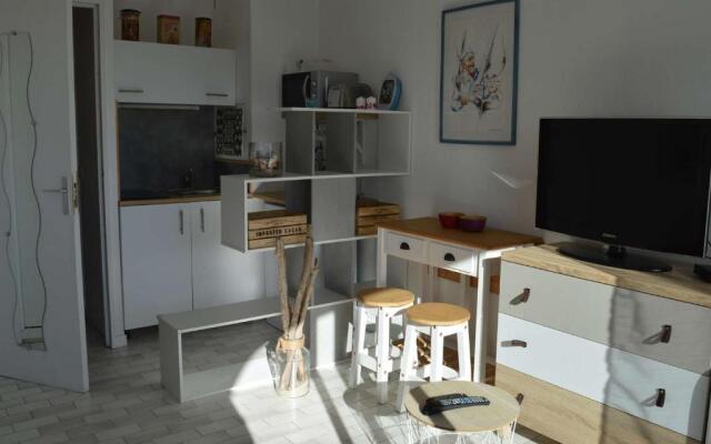 Appartement Port Camargue, 1 pièce, 4 personnes - FR-1-250-161