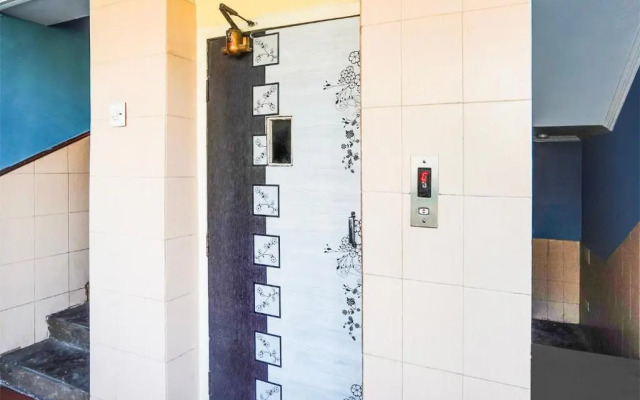 Hotel Vibrant Residency