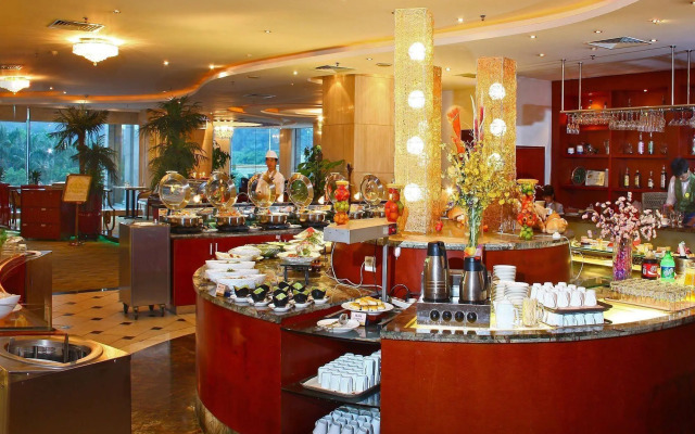 Palace International Hotel