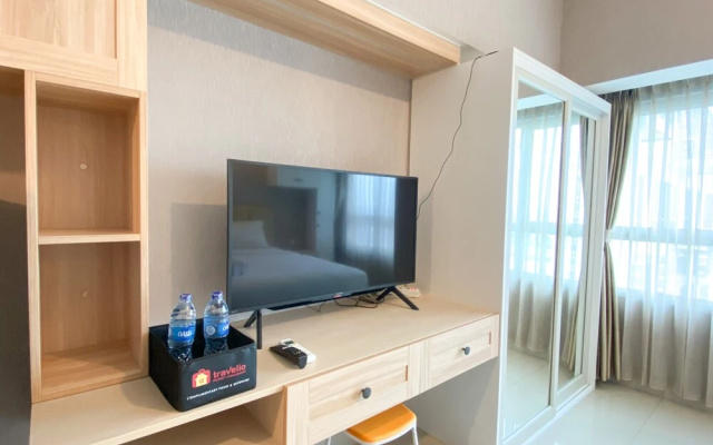 Restful And Functional Studio Apartment At Springlake Summarecon Bekasi – Guest Rooms – Bekasi