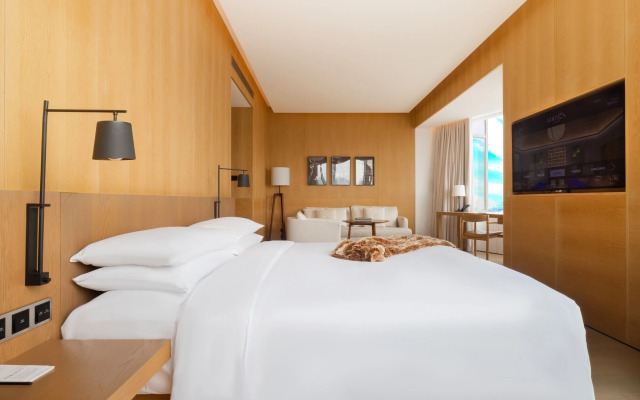 The Shanghai EDITION