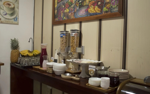 Hotel Ficoa  Real Suites