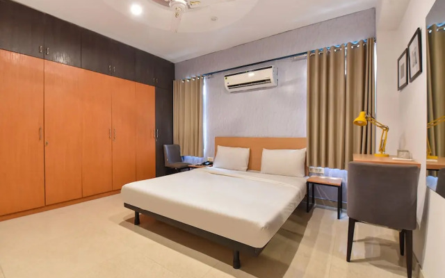 Fabhotel Rushank Palace