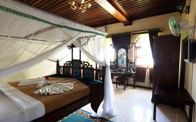 Horizon Palace Hotel