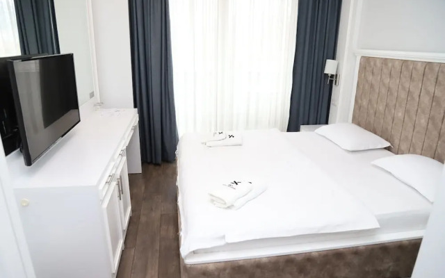 Sky Hotel