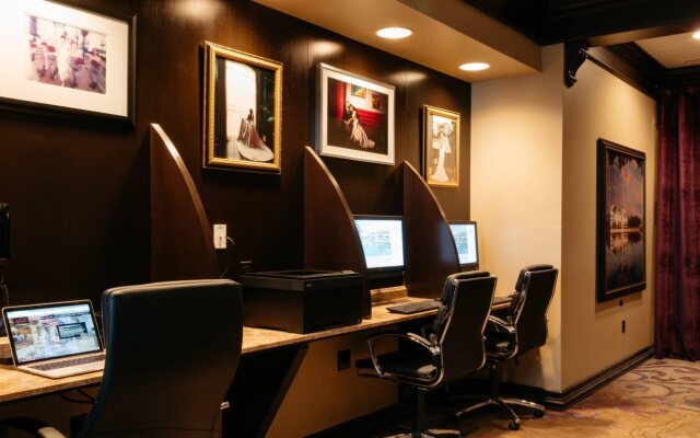 Grand Bohemian Orlando, Autograph Collection