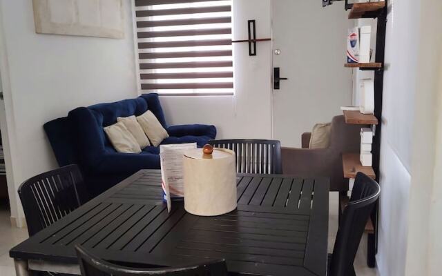 Devoted Hoestel in Cancun With Equipped Kitchen, Pool, Close to Beaches & More!