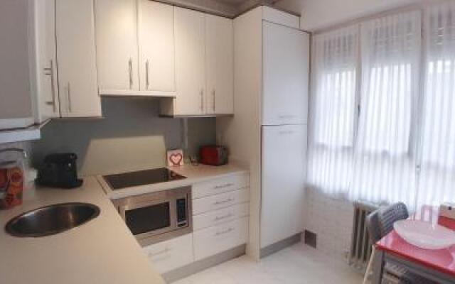 Apartamento La Muralla parking gratis