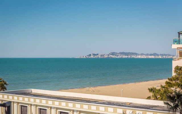 Coastal Comfort 1