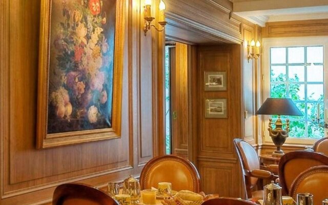 Hotel De Varenne