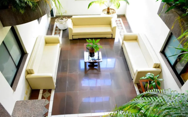 Condall Palace Hotel