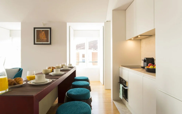 Leisure Luxury Downtown Duplex Lisbon by Altido