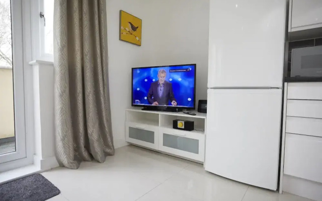 Spire View Apartment