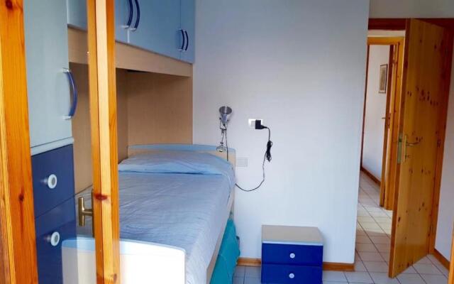 M219 - Marcelli, Trilocale Con Terrazzo a 150mt Dal Mare