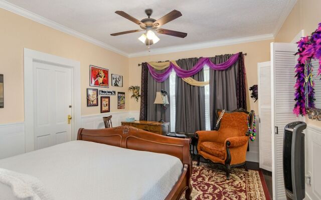 The Wayward Traveler's Inn