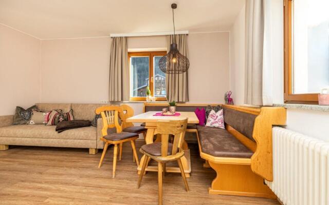 Herzerl-Chalet Appartements