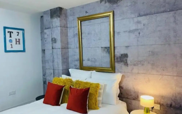 Townhouse PLUS  Lower Beth Street Stoke
