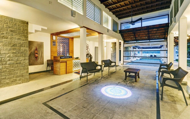 Super OYO Townhouse OAK Edassery's Sealine Villa Stay